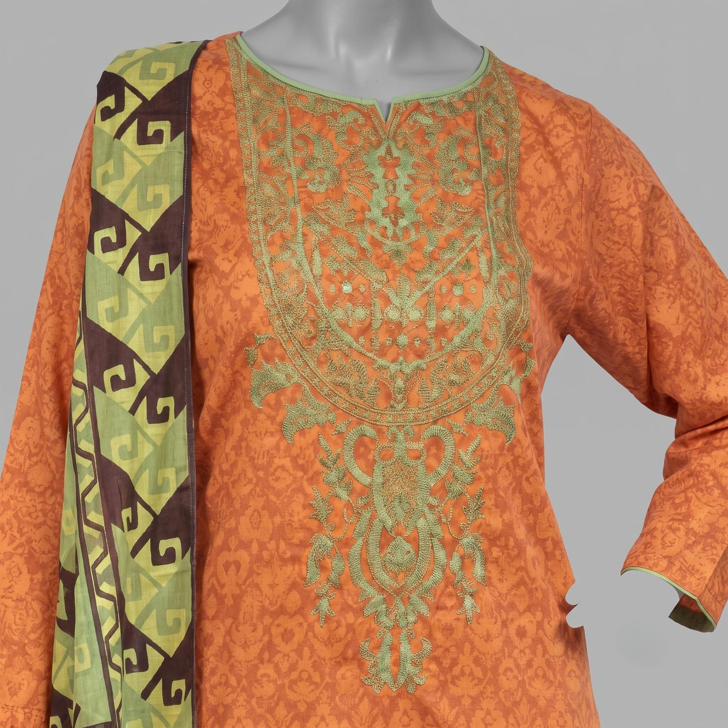 Embroidered Lawn By J. 14